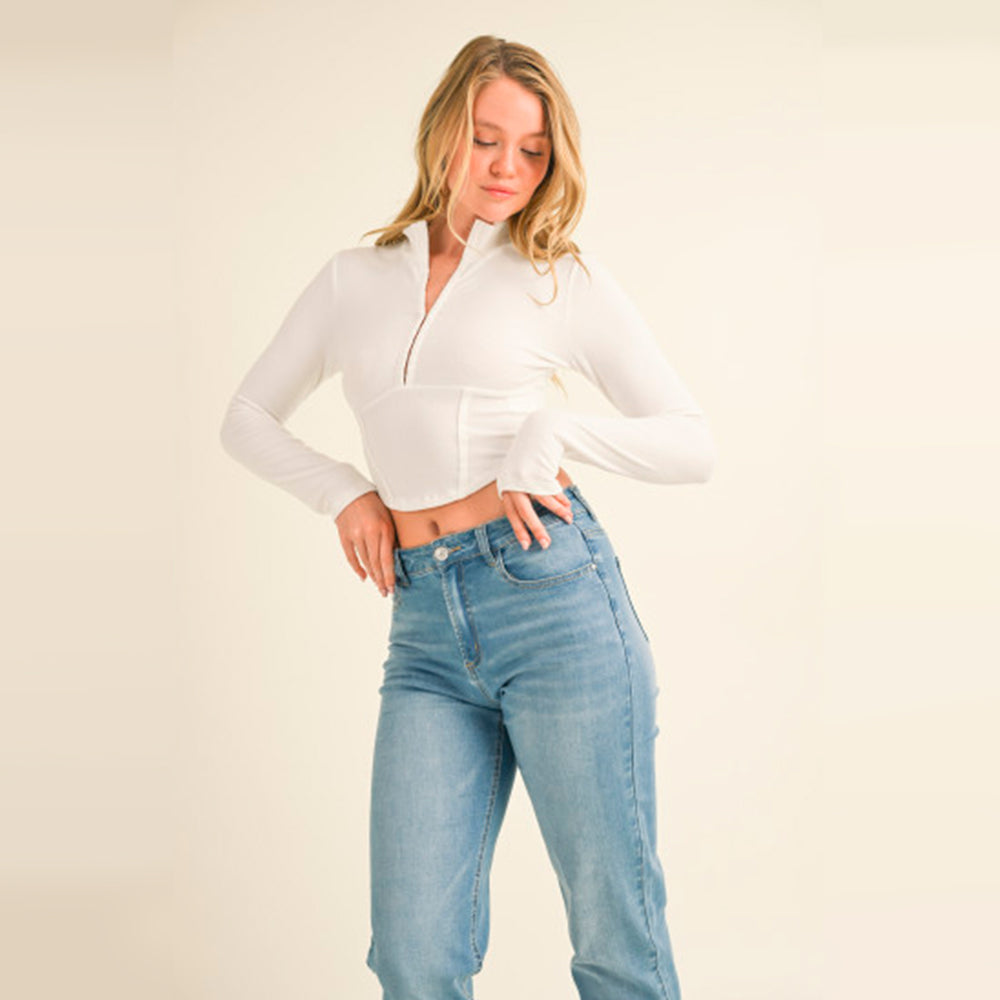 Blusa Crop Top Manga Larga con Cuello Alto