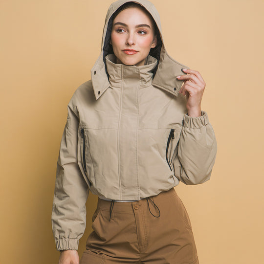 Chaqueta con Capucha, Botones a Presión y Bolsillos