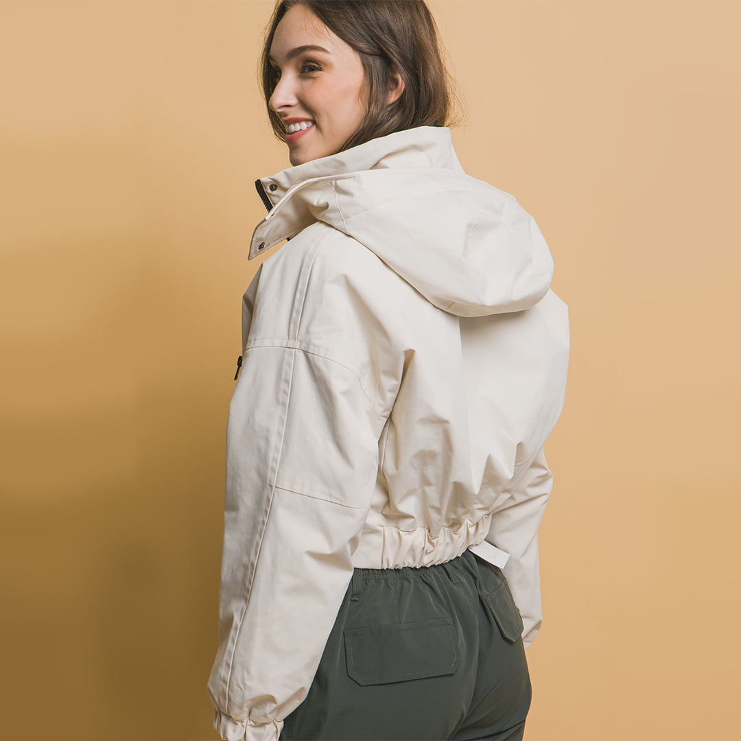 Chaqueta con Capucha, Botones a Presión y Bolsillos