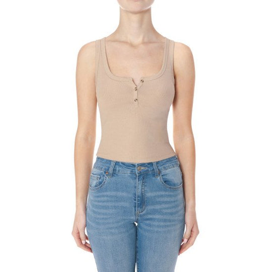 Blusa Tipo Henley de Tirantes
