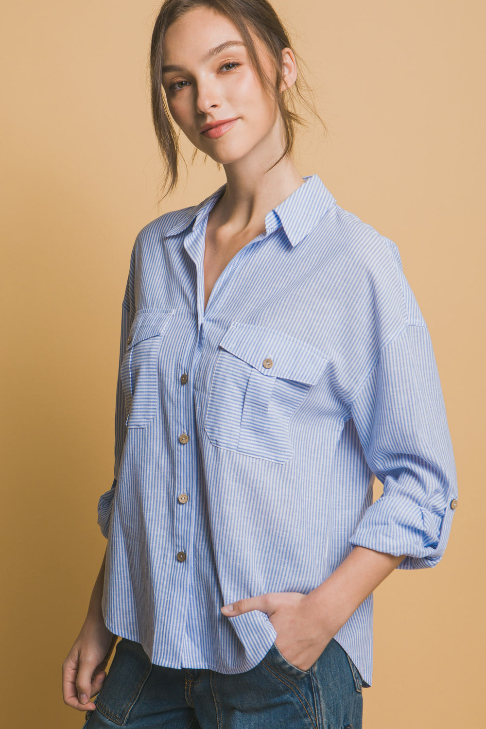 Camisa 3/4 Oversize con dos Bolsillos en frente