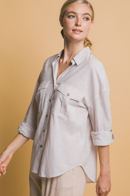 Camisa 3/4 Oversize con dos Bolsillos en frente