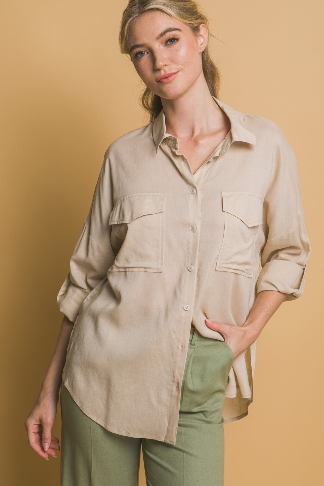 Blusa Overzise Con Bolsillos en Frente