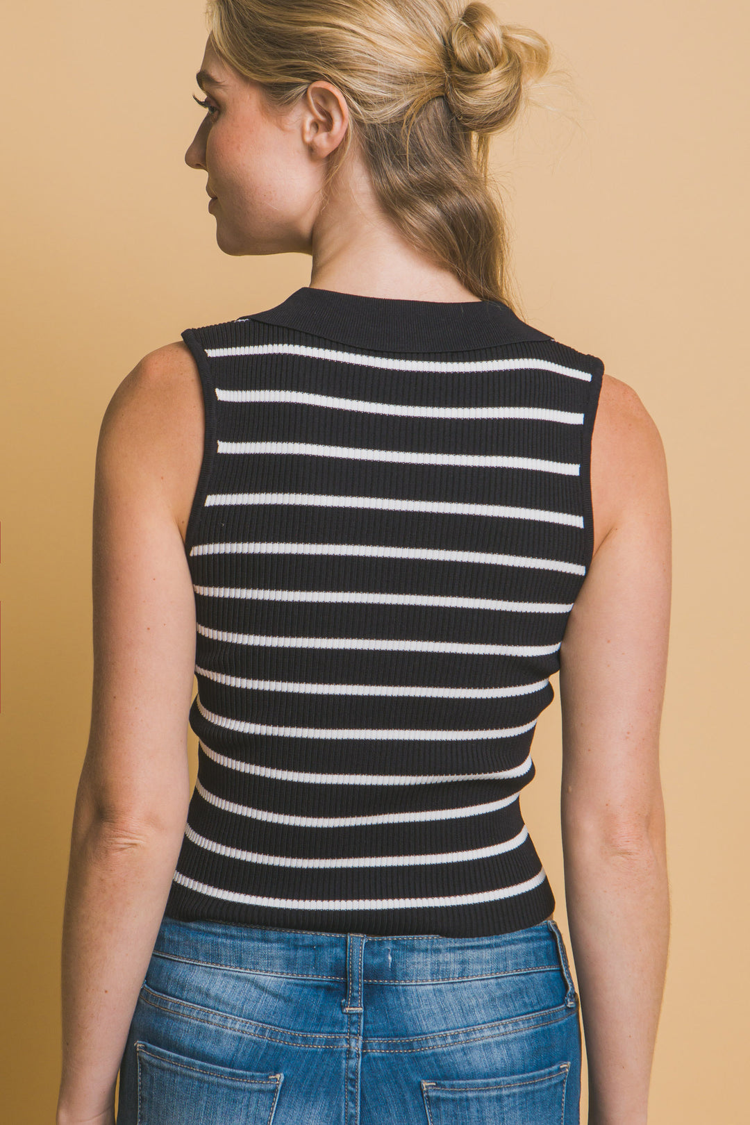 Blusa de Rayas Sin Mangas