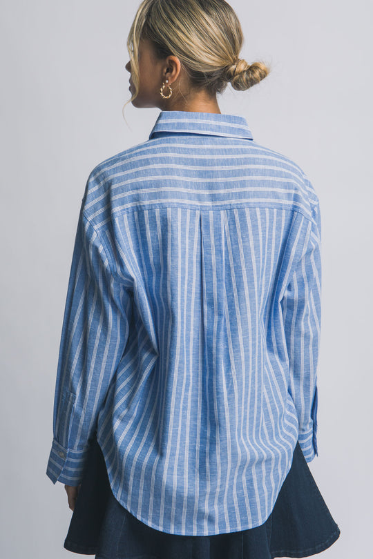 Camisa de Manga Larga para Mujer con Estampado de Rayas y Cuello Clásico