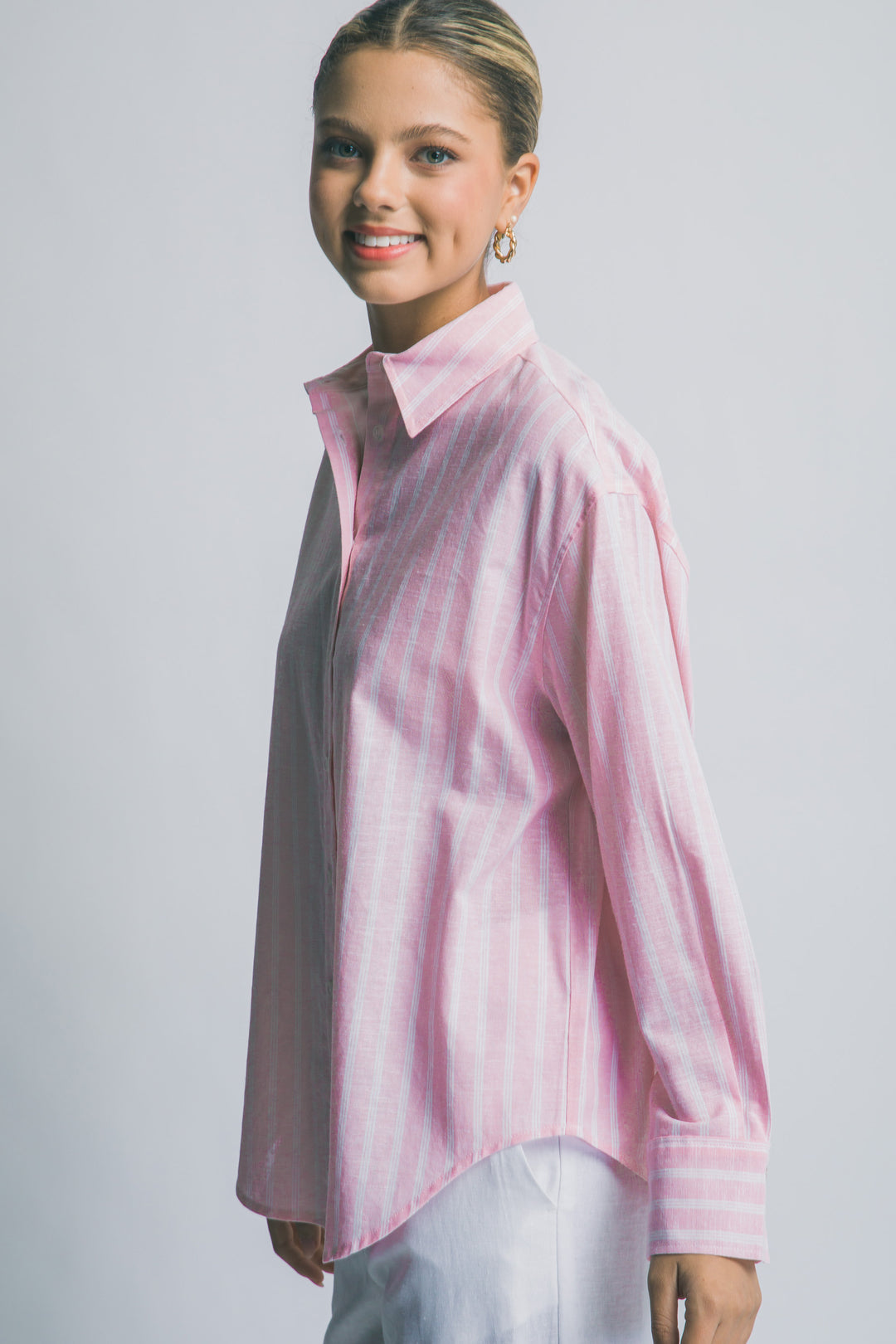 Camisa de Manga Larga para Mujer con Estampado de Rayas y Cuello Clásico