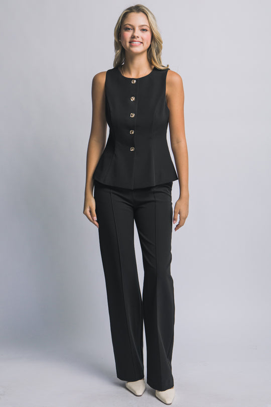 Suit "Ivory Sculpt" – Chaleco de Sastrería Estructurado y Pantalón de Pata Ancha